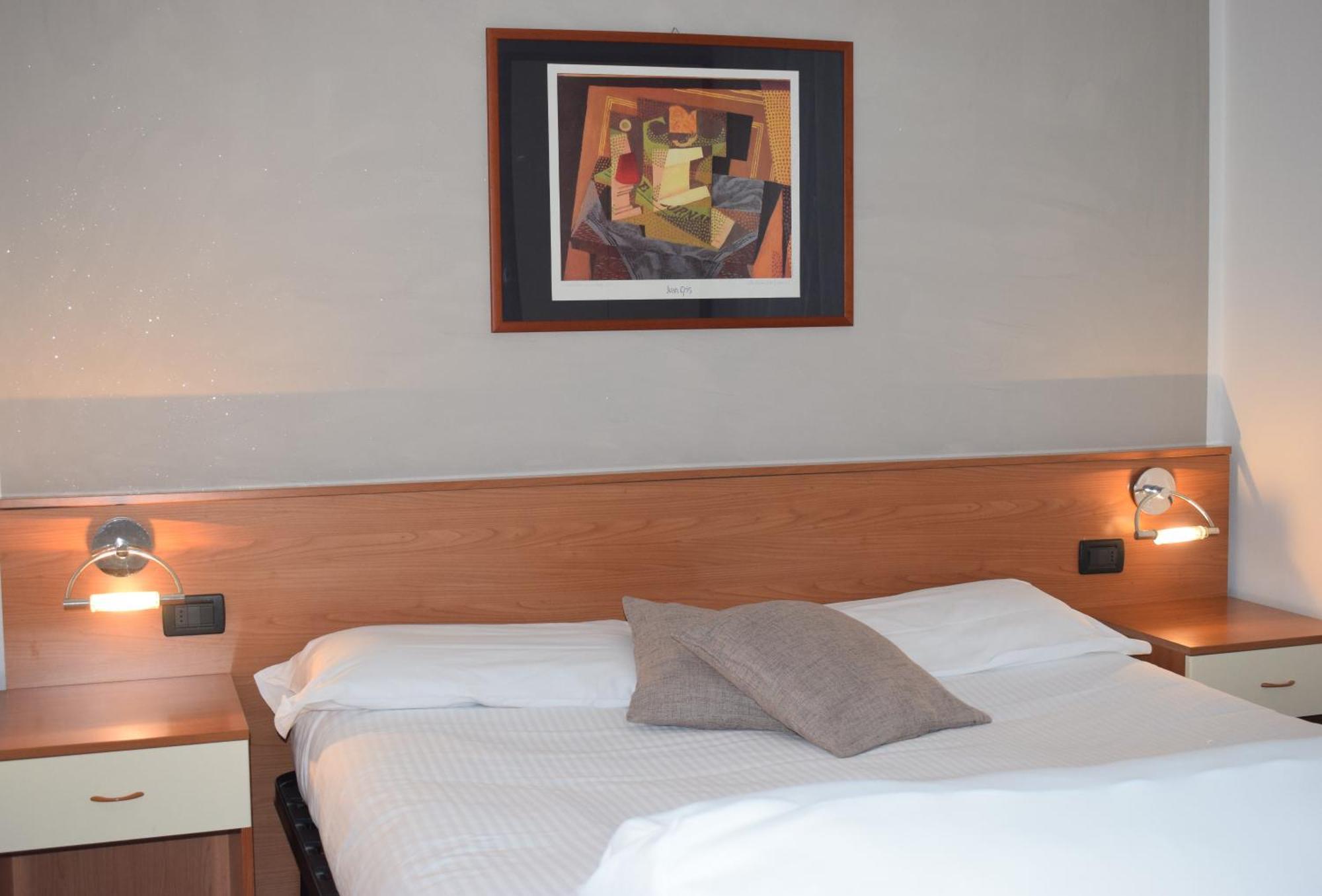 Albergo Canella Fuipiano Valle Imagna Екстер'єр фото